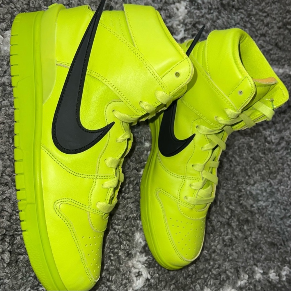 NEW Nike dunk high Ambush Flash Lime